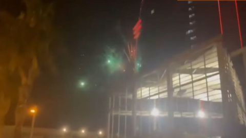 Fuegos artificiales alteran el descanso de la plantilla del PSG en el hotel W de Barcelona