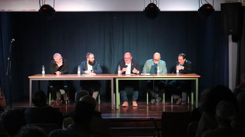 Homenaxe a Anxo Angueira en Asados