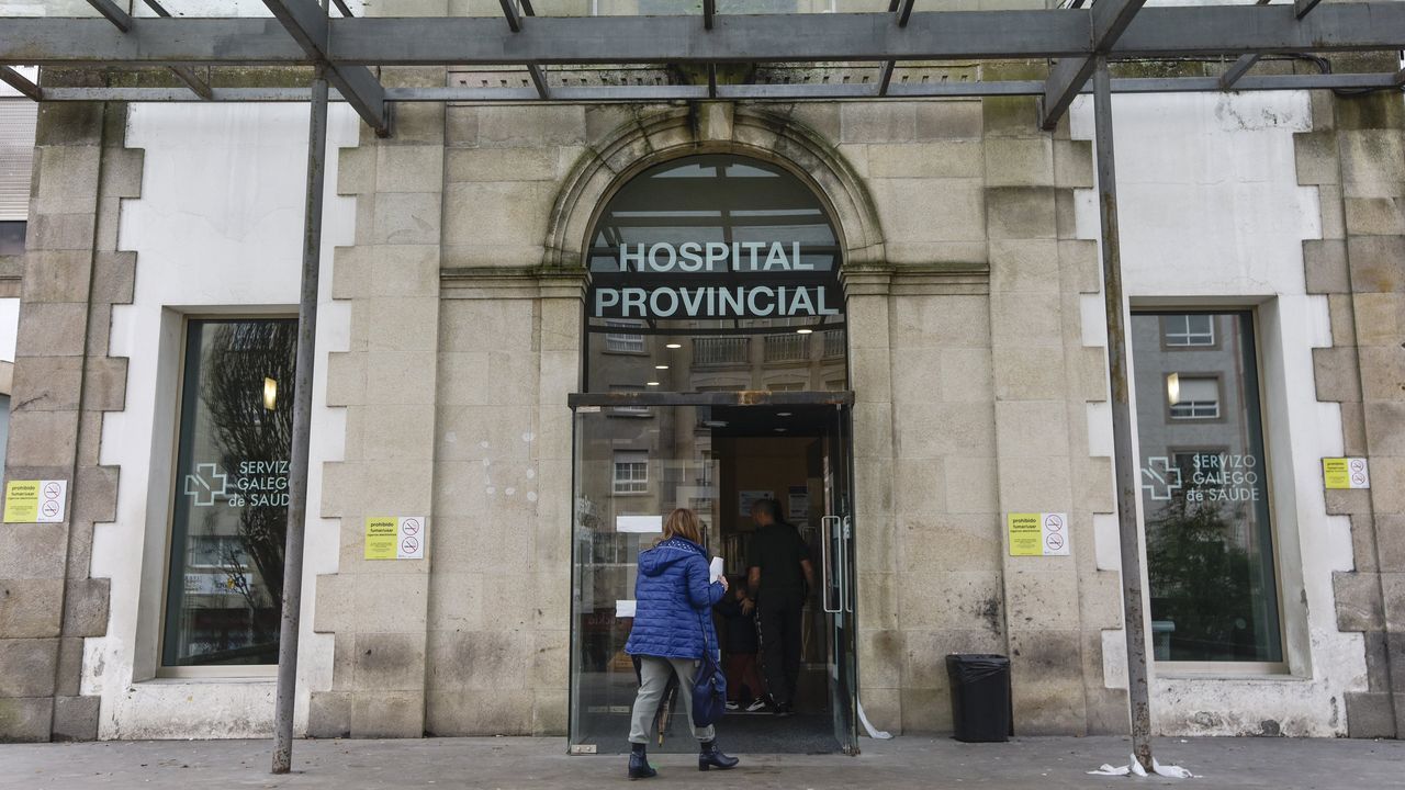 El nivel de participación en la huelga médica se mantiene en un martes marcado por el festivo