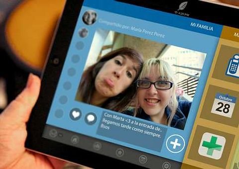 En la tableta, el usuario podr� ver las fotos que le mandan sus nietos.