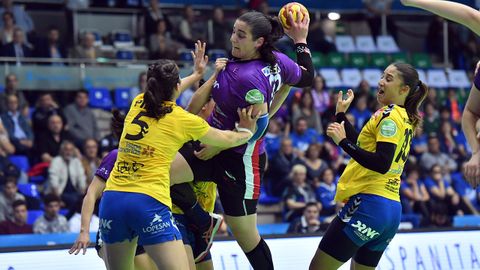 El Mavi Gij�n se clasifica para las semifinales de la Copa de la Reina de balonmano
