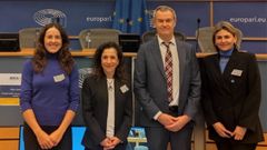 La responsable de la oficina de proyectos Europeos Ficyt, In�s Rey; la jefa de servicio de Atenci�n Centrada en la Persona y Autonom�a, Marta Mar�a Pisano; el jefe de la Unidad de Investigaci�n de HaDEA de la Comisi�n Europea, St�phane Hogan, y la directora general de Cuidados y Coordinaci�n Sociosanitaria, Roc�o Allande.
