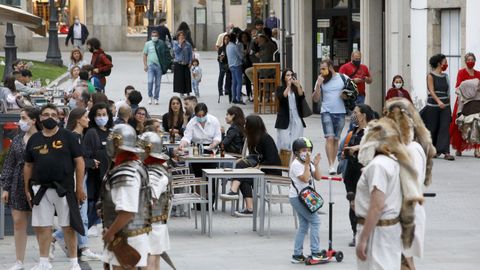 As fueron los desfiles del primer da de Arde Lucus