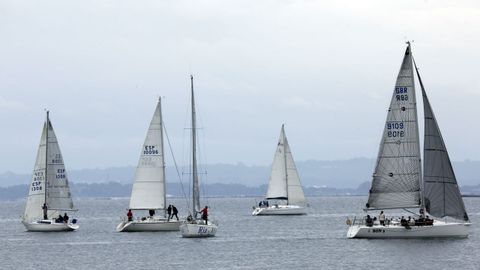 Imagen de archivo de la salida de una regata.