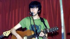 Xoel L�pez, en el a�o 2001, tocando en la sala Mardi Gras