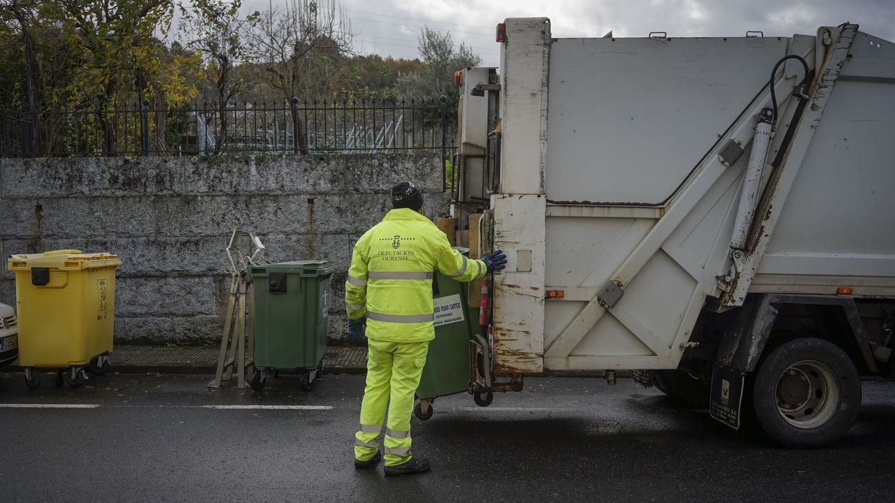 El año comienza con una subida en la tasa por la recogida de basura en 59 ayuntamientos ourensanos