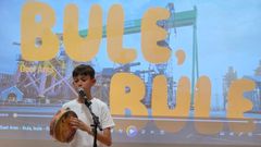 El fen�s Gael Ares actu� durante la presentaci�n del videoclip de �Bule-bule� el pasado s�bado.