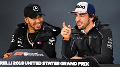 Hamilton y Alonso, en rueda de prensa, en Austin (EE.UU.)