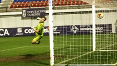 El chut de Hugo Sanz para el 4-3 se envenen en el rechace de lvaro Santiago y se hizo inalcanzable para Unai Marino