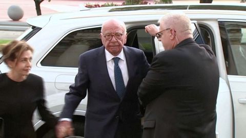 Rupert Murdoch, de 93 aos, a la llegada al juicio 