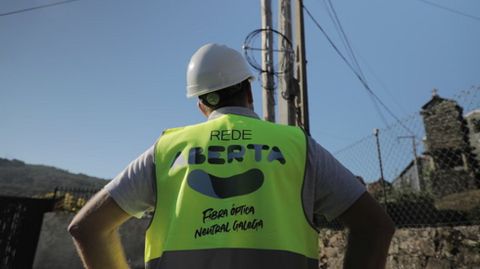 La compa��a inici� su actividad en el 2020 y supera los 15.000 kil�metros de fibra desplegada en Galicia
