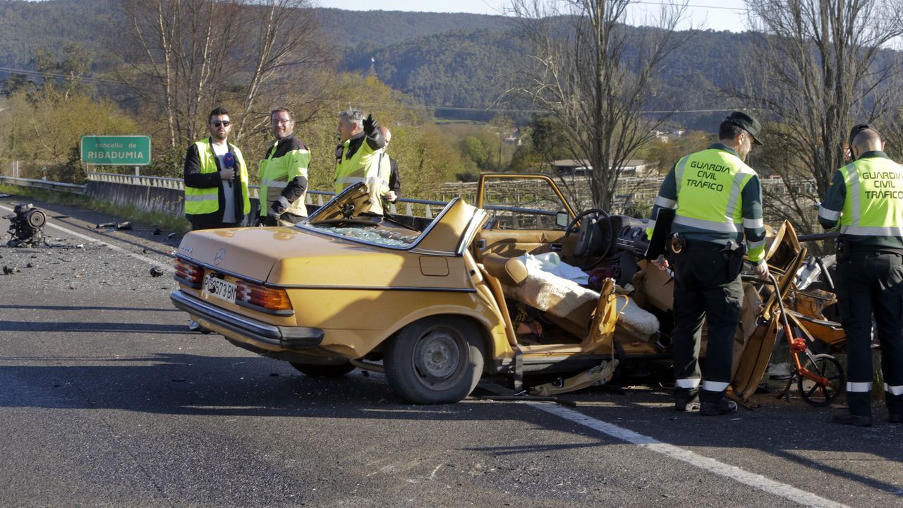 El conductor del accidente mortal de Ribadumia permanece estable dentro ...