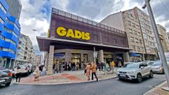 Inauguraci�n del supermercado Gadis de Benito Corbal