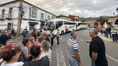 Los vecinos fletaron autobuses para apoyar al detenido