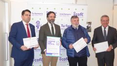 Los presidentes de los colegios de pod�logos, farmac�uticos, m�dicos y odont�logos, en la presentaci�n de la campa�a �Siempre con receta�