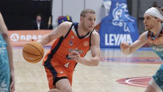 El Leyma super� al Menorca con solvencia en el Coliseum.