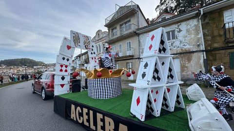 Desfile de comparsas de Muros