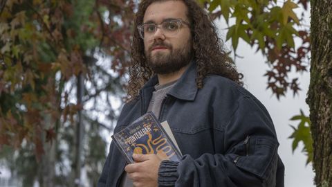 Adri�n Noia pasar� este viernes por la Feira do Libro