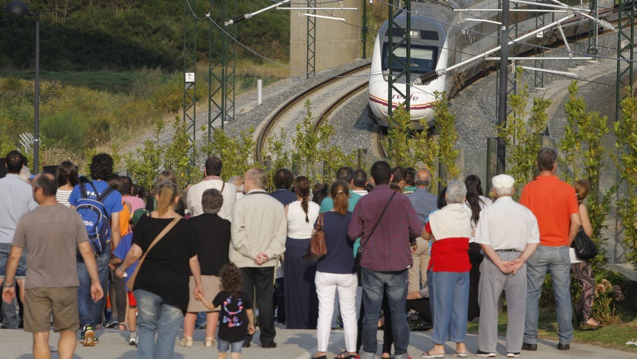 Las víctimas de Angrois exigen al Estado la repetición del informe sobre las causas del accidente