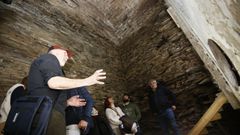 Un alpendre en las entra�as de la Muralla de Lugo