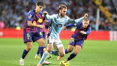 El ex del Barcelona �scar Mingueza, en el partido de la primera vuelta en Bala�dos entre el Celta y los cul�s.