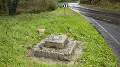 Los restos del cruceiro de Co�ns, Sarces, antes de ser recogidos