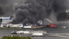 Incendio en una frigor�fica de Moa�a