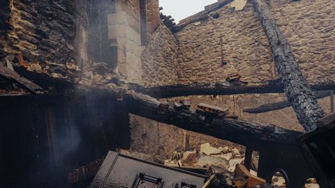 Incendio en Trives y Manzaneda