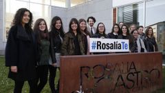 O campus de Ourense �nese � celebraci�n o 24 de febreiro do D�a de Rosal�a de Castro. Xose constenla cantautor