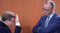Merz, junto al ministro de Exteriores Johann Wadephul, el pasado viernes.