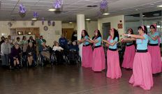 Los mayores disfrutaron ayer de una tarde muy animada.