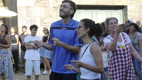 Público disfrutando en Bonaval