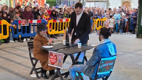 En R�bade tuvo lugar el concurso de disfraces de ni�os y adultos.