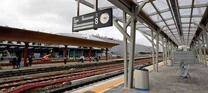 La remodelaci�n de la playa de v�as y de la cubierta de la estaci�n de tren de Pontevedra estar� finalizada en cuatro meses.