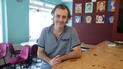 Cris Veiga, retratado esta semana en el bar Golfiño de Ferrol Vello