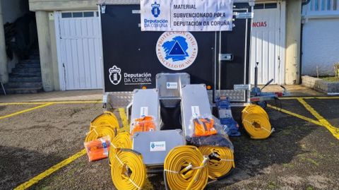 Material subvencionado por la Deputaci�n da Coru�a