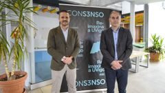 Jacobo Porteiro, candidato a rector de la UVigo por ConSenso, y Chema Cancela, a vicerrector del campus de Pontevedra, este mi&eacute;rcoles, en la Facultade de Ciencias da Educaci&oacute;n e do Deporte