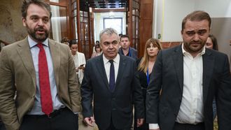 Santos Cerdn, a su llegada al Congreso este jueves