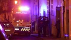 El tr�gico suceso se produjo en la calle Loureiros de Santiago, donde residen los abuelos del ni�o fallecido