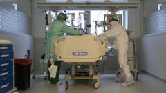 La uci del HULA, que cada vez acoge a pacientes m�s j�venes