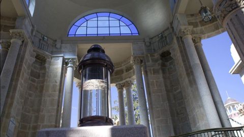 Templete de la fuente de  Gndara en Mondariz-Balneario