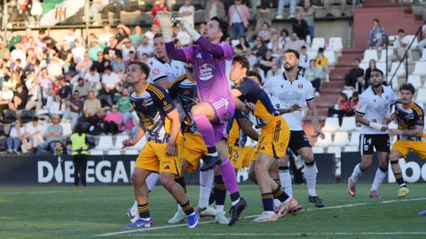 Derrota del Racing en M�rida.