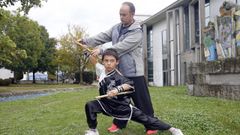 El rianxeiro Erik Mart�n comenz� a practicar kung-fu con su padre cuando tan solo ten�a 3 a�os.