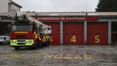 El parque de Bombeiros de Santiago apenas tiene actividad.