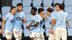 Futbolistas del Celta Fortuna, celebrando un gol.