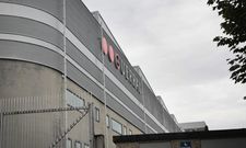 La firma textil dezana mantiene su plantilla y continua trabajando con normalidad en la f�brica. 