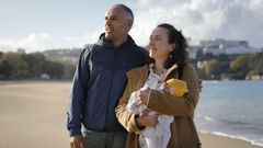 Sergi y Carolina con su hijo Robin