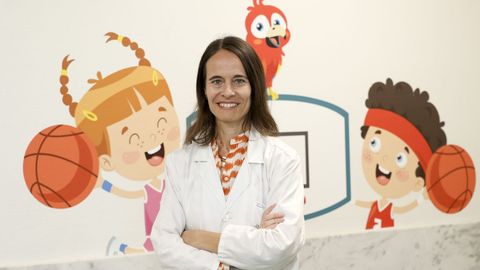 Paula S�nchez Pintos es pediatra en el CHUS