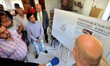 Momento de la reuni�n del alcalde con los representantes vecinales.