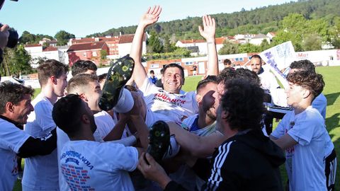 Partido de Preferente entre el Noia y el San Tirso El Noia ascendio  a Tercera RFEF